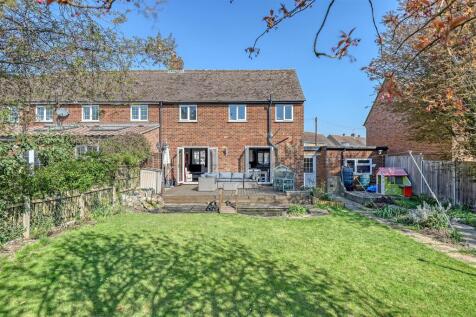 New River Avenue, Stanstead Abbotts