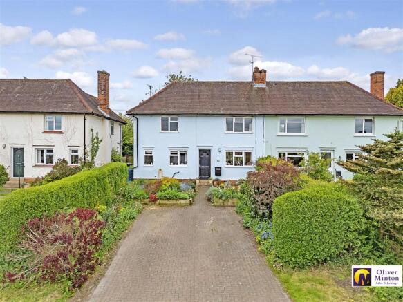 FRONT GARDEN & DRIVEWAY