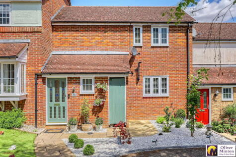 Lunardi Court, Puckeridge