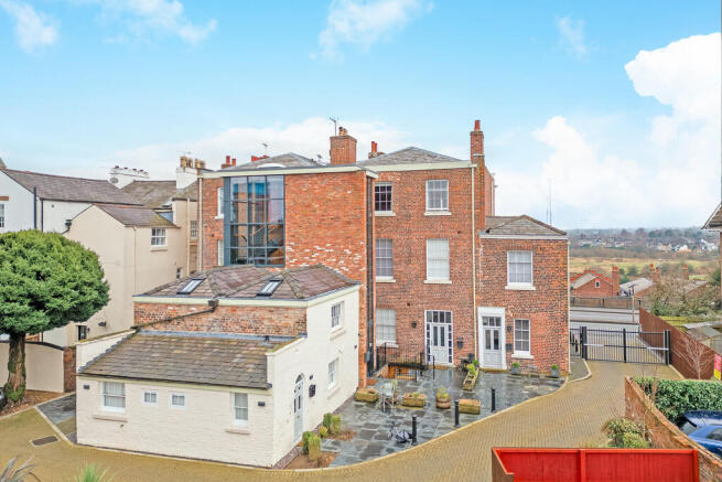 MT Richmond house...