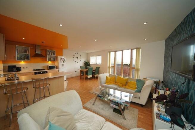 Living Suite 2