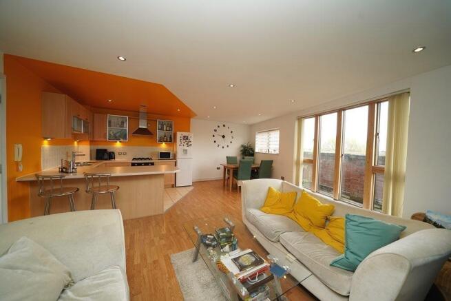 Living Suite 3