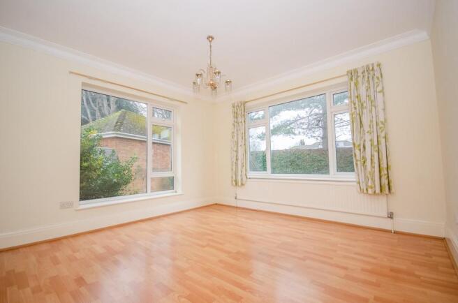 Dining room.jpg