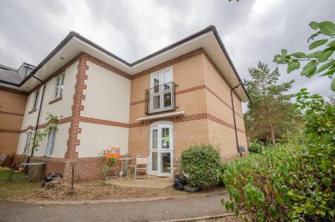 Chestnut House, Woodland Court, Bristol