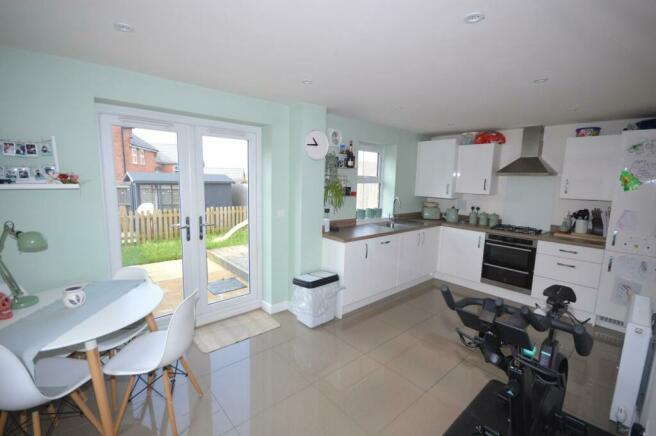 Kitchen/Dining Room