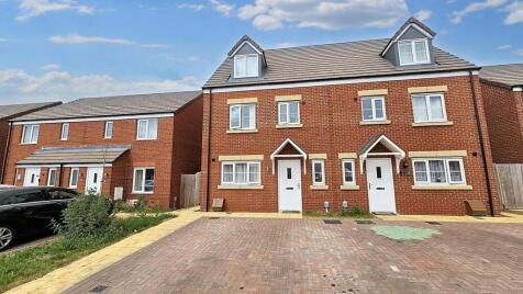 Derbyshire Drive, Kingsthorpe, Northampton