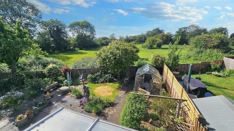 Abbots Way, Roade, Northampton