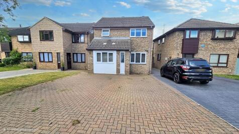 Oak Close, Hartwell