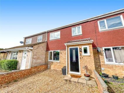 Mitchell Avenue, Hartley Wintney, Hook, RG27