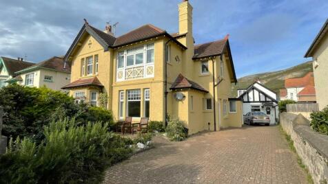 Llandudno - 3 bedroom apartment for sale