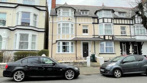 Charlton Street, Via John Street, Llandudno