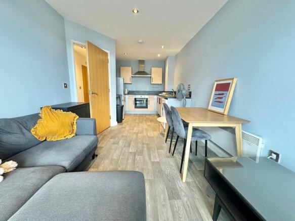 IMG-20251127-WA00...