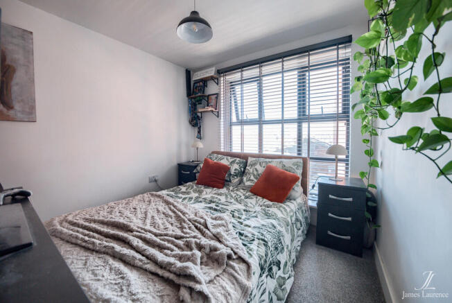 IMG_6943_2_origin...