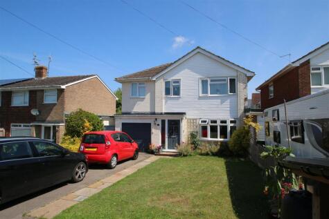 Twynham Close, Downton