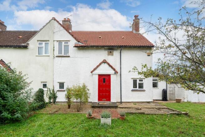 11 Churchill Place--9