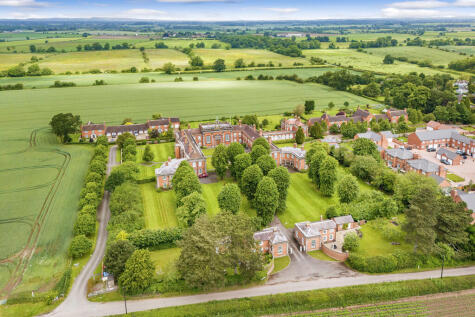 Weald Moors Park, Preston