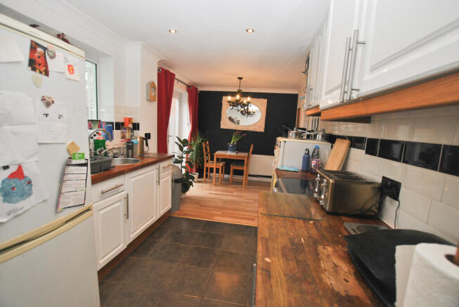 Kitchen_edited