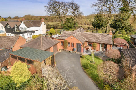 Donnerville Gardens, Admaston, Telford, TF5 0DE.