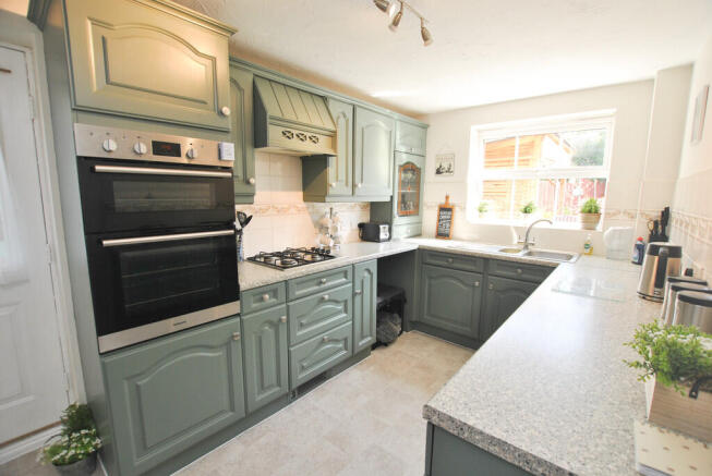 Kitchen_edited
