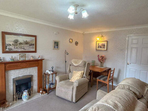 lounge 1