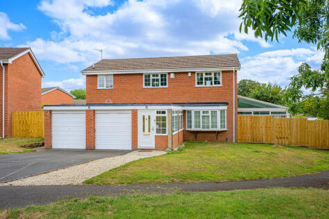 Knightsbridge Crescent, Stirchley, Telford, TF3 1BN 