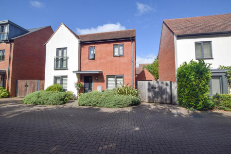 Reynolds Fold, Lawley, Telford, TF3 5GS.