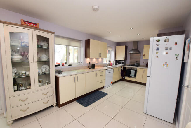 Kitchen1_edited