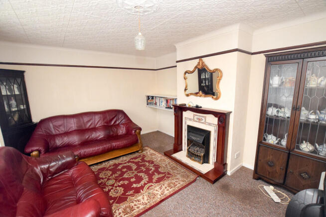lounge 1