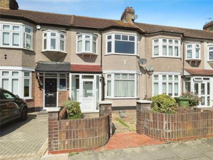Glenwood Drive, Gidea Park, Romford, RM2