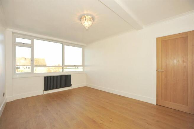 Lounge - View 2
