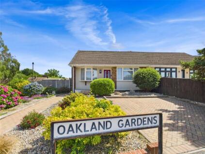 Oakland Gardens, Hutton, Brentwood, Essex, CM13