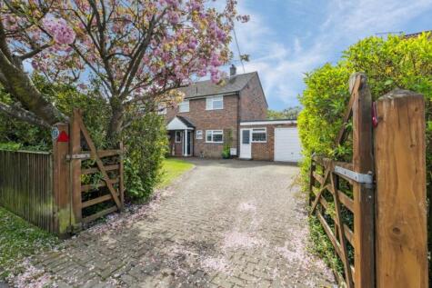 Main Road, Naphill, HP14