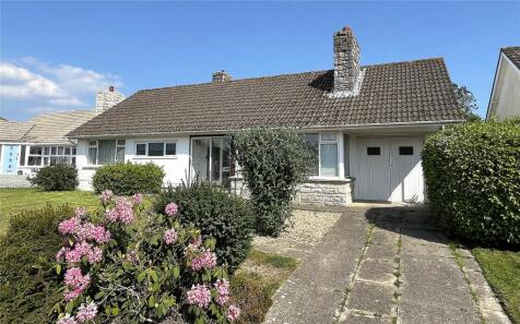 Felton Crescent, Highcliffe, Christchurch, Dorset, BH23