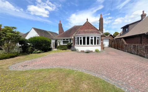Lymington Road, Highcliffe, Christchurch, Dorset, BH23