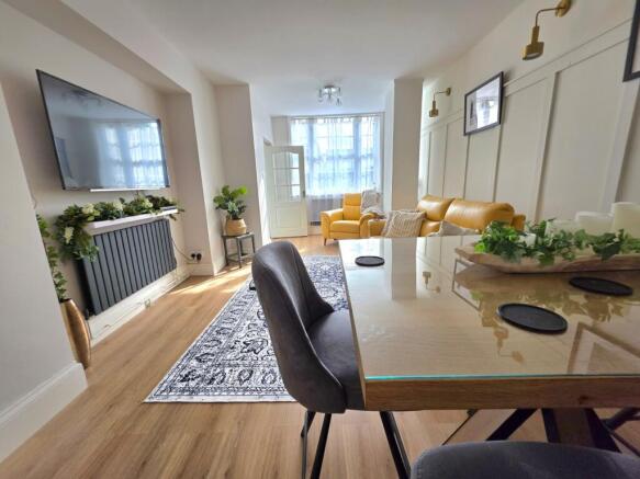 Lounge/Diner