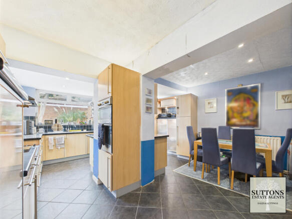 81 Old Church Road, CV6 7EB