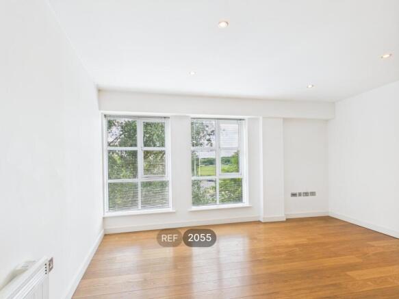 Kitchen & Living area
