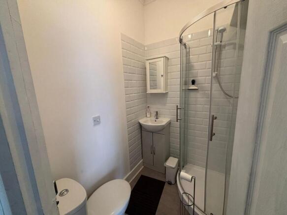 shower room (1).jpeg