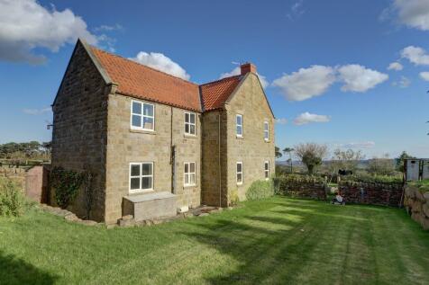 Standingstones Rigg Farm, Whitby Road, YO13 0DX