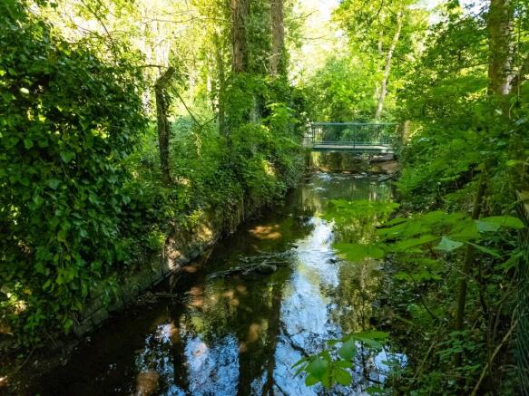 GODLEY BROOK 