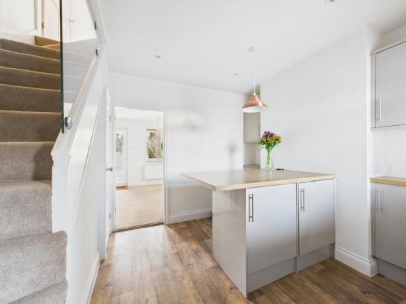 CAM02536G0-PR0030-STILL005