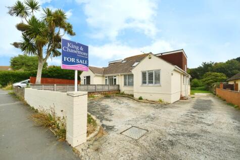 Central Avenue, Telscombe Cliffs, Peacehaven, East Sussex, BN10