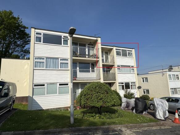 50 Devon View - main