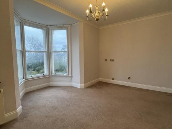 10 Brooklands lounge222