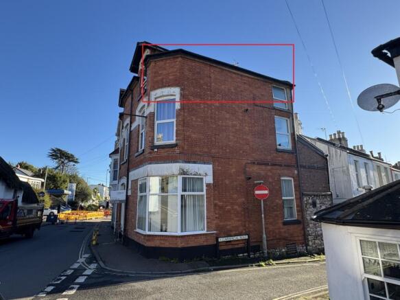 Flat 4, 25 Iddesleigh Tce - main1