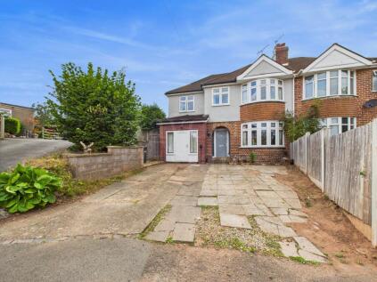 Heathfield Crescent, Kidderminster, DY11 6PF