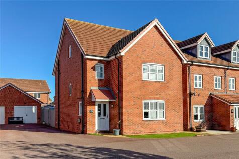 Hinchliff Drive, Littlehampton, West Sussex