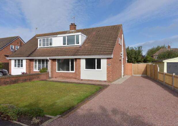 3 Bedroom Semi Detached Bungalow For Sale In Broomfield Close
