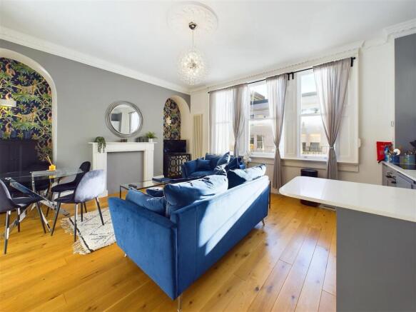LIVING ROOM/KITCHEN AREA