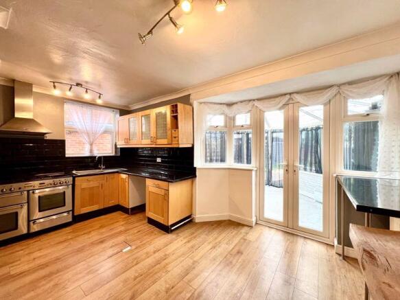 Dining Kitchen
